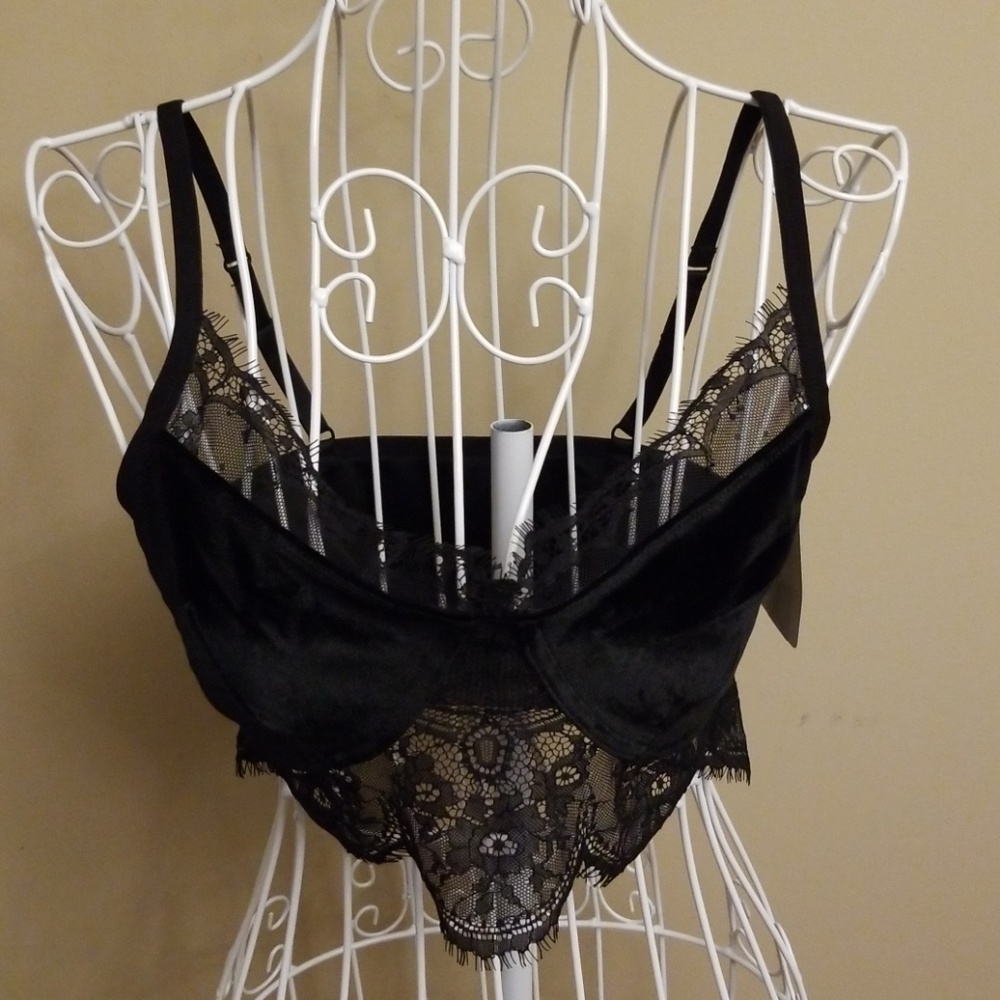 Black Bralette
